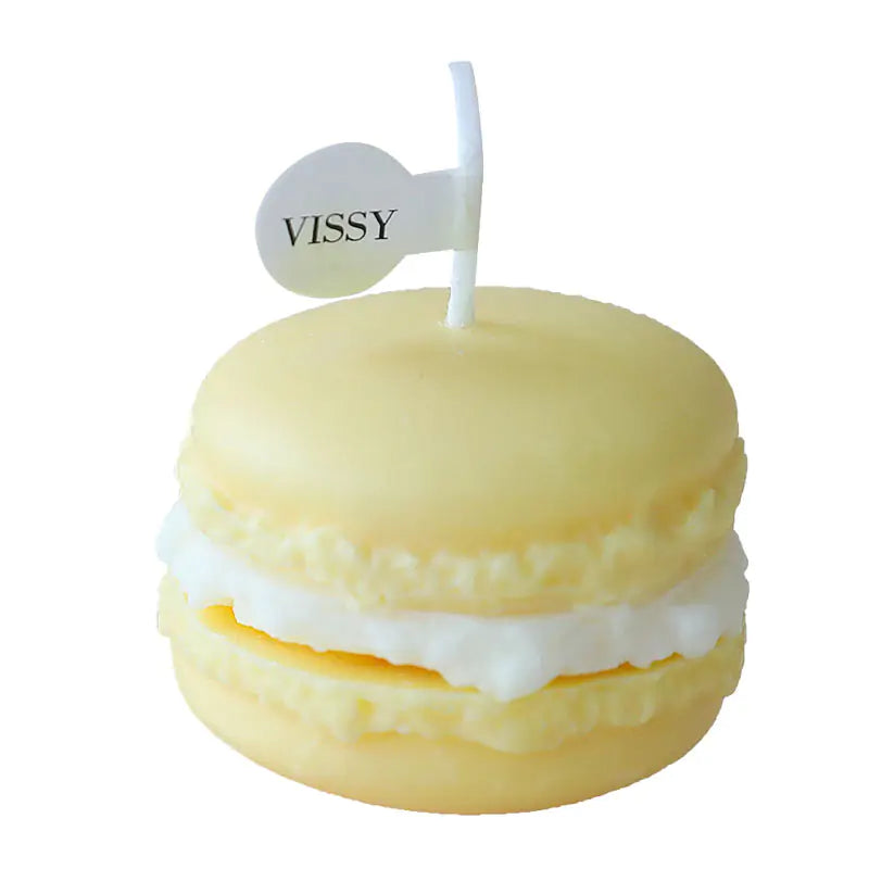 Scented Macaron Candle dsgndrop